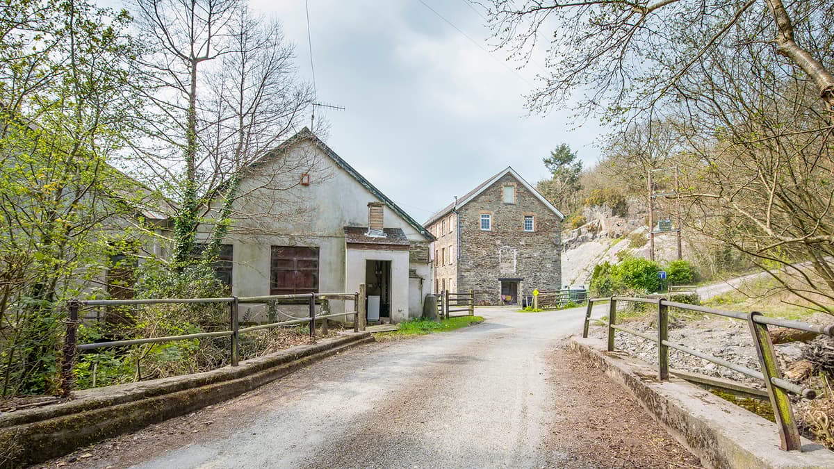 Llandysul former woollen mill for sale was used as WWII barracks